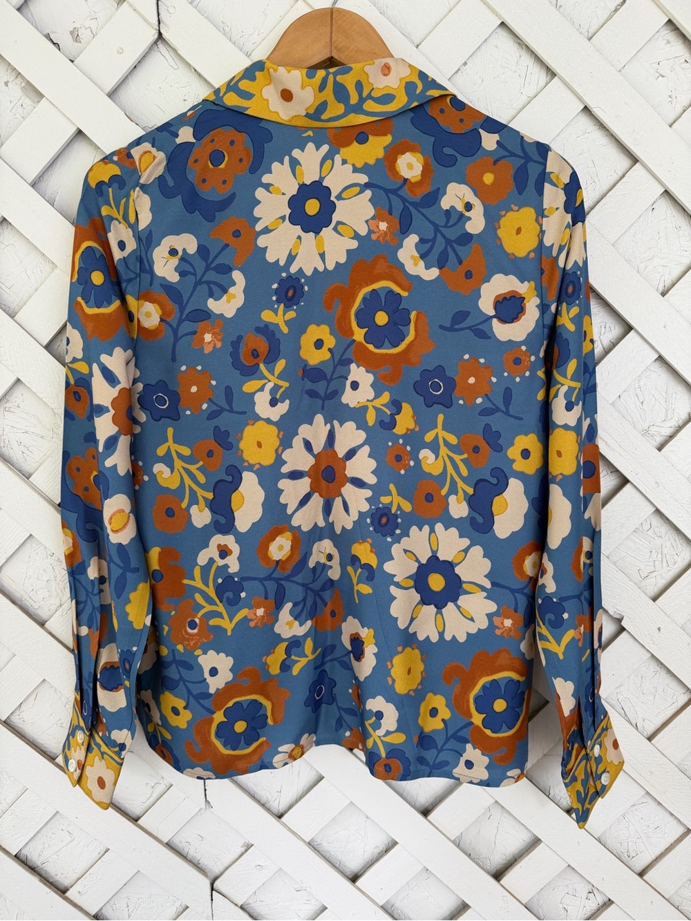 J. McLaughlin Bimini Silk Blend Floral Shirt in Daydream Edge XS - Picture 3 of 9